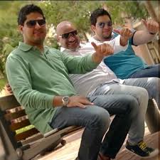 أنواع طيور الجنة طيور الجنة هي عبارة عن مجموعة من الطيور الغريبة، وتعيش في الغابات الاستوائية الممطرة، هناك كمية قليلة من الحيوانات المفترسة التي تتغذى على طيور الجنة، مثل الثعبان والنسر والصقر، ويعتبر المفترس الأول هو البشر، الذي يهدد وجودها. ÙŠØ§ ØµØ§Ø­Ø¨ Ù…Ø­Ù…Ø¯ Ø¨Ø´Ø§Ø± ÙˆØ¨Ù„Ø§Ù„ Ø§Ù„ÙƒØ¨ÙŠØ³ÙŠ ÙˆØ¹Ù…Ø± Ø§Ù„ØµØ¹ÙŠØ¯ÙŠ Ø·ÙŠÙˆØ± Ø§Ù„Ø¬Ù†Ø© By Khawla Ashour