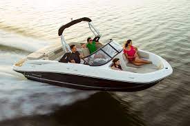Bayliner Vr5 Speed In 2021 Bowrider Boats Bowrider Boat