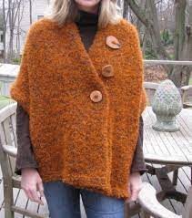 I usually wear it with the buttoned part close to the shoulder but it can be worn so the wrapped part falls right in front. Easy 3 Button Shawl Knitting Pattern Knitnscribble Net