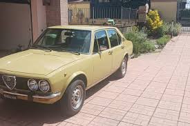 Image result for Giallo 1975 Alfa-Romeo