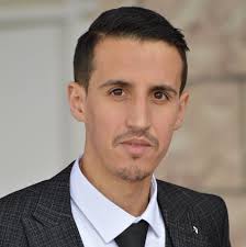 Toutes nos félicitations au Docteur Boudiaf Fares, qui a soutenu sa thèse  de doctorat en sciences médicales, aujourd'hui à la faculté de médecine de  Batna, On présente nos félicitations au professeur Boudiaf