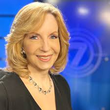 Diane Rutherford's Instagram, Twitter & Facebook