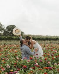 Rachel McDowell (@rachel__mcdowell) • Instagram photos and videos