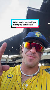 Asking my teamates what they would be if they didnt play banana ball  #savannahbananas #worldtour #bananaland #career #batonrouge