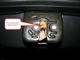 Nov 25, 2019 · i could understand this if the car battery was dead, but the strange thing is that inserting the key manually in the door won't unlock it either. Rear Hatch Lock Stuck Hatch Won T Close Subaru Outback Forums
