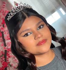 Maquillaje y peinado de XV años ❤️😍