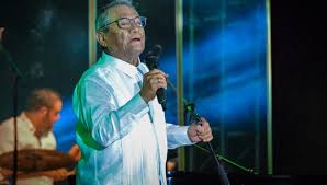 El famoso cantautor y actor mexicano armando manzanero ofrecerá un concierto en guayaquil en homenaje a las madres por su día que se celebrará el próximo domingo de mayo. Hlo7t Z1 Kg Om