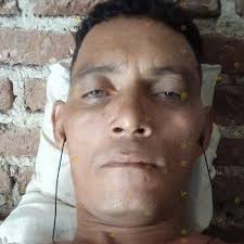 Robert Quintana Strada