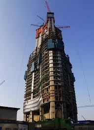 It is expected to be 606m in height and cover a gross floor area of 300,000m2. Photos Wuhan Greenland Center Brings China To New Heights Skyrisecities