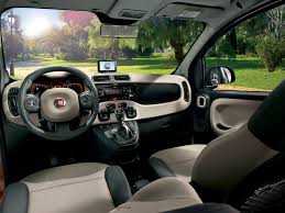 Özellikle fiat panda cross 4x4 modeli 85 beygirlik motor ve 4x4 özelliğiyle kendi alanındaki önemli araçlardan biri olarak dikkat çekmektedir. Fiat Panda Fiat Panda Fiyat Panda Birmot
