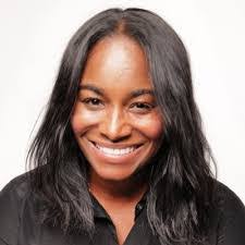 Kimberly Hoyle's Instagram, Twitter & Facebook