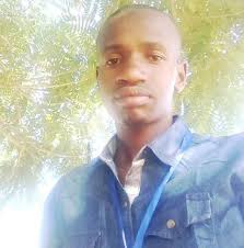 MARRIED MAN KILS HIMSELF OVER A GIRLFRIEND LEAVING HIS WIFE. A 30 year old  man in Sinda District has kiled himself after finding his girlfriend neked  with another man. Sternly Lungu who