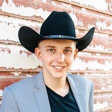 Austin Kammerer's Instagram, Twitter & Facebook