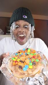 Doo Whop Prison Cake