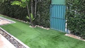 Cara tanam rumput karpet.sebut sahaja tentang rumput karpet, pasti anda akan membayangkan halaman rumah rumput karpet jenis ini adalah yang paling popular. Rumput Tiruan Murah Berkualiti Melaka Bani Grass Artificial Grass Youtube