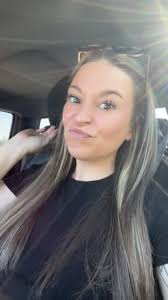 Ashley Rizzuti's Instagram, Twitter & Facebook