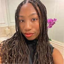 I am excited to share that I've accepted a position as Showroom Assistant  with Commonwealth Proper for this upcoming Spring/Summer Co-op! Thank you  to Laina Miller for granting me this amazing… |