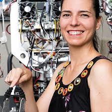 Experiencias TIC: Conexiones con personas expertas