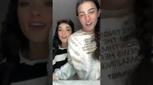 Dixie D'Amelio & Charli D'Amelio