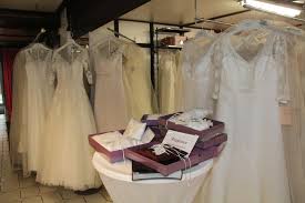 Kaufen sie die besten brautkleider 2021 online bei irenekleider.de. Hochzeitsausstatter Rehr In Arendsee Kleidung Fur Die Schonsten Tage