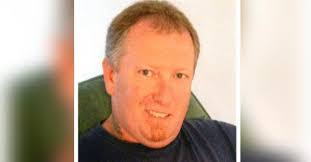 Lillian Perdue's Instagram, Twitter & Facebook