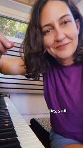 May this year be wild and free, overflowing with light, love, friends,  family, and lots of music 🥳 Here's to singing your heart out and drinking  the good wine 🍷🎶 I'm excited