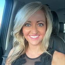 Staci Floyd's Instagram, Twitter & Facebook