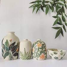 20 Stunning Vase Painting Design Ideas For Your Home Collection Pottery Painting Pottery Painting Designs Pottery Designs