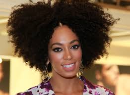 She can't get it wrong as far. Solange Knowles Short Curls Solange Knowles Short Hairstyles Lookbook Stylebistro