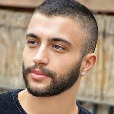 I Like This Hair Style Shorthairstylesformen Short Hair With Beard Beard Styles Short Beard Hairstyle