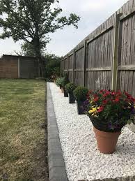Gorgeous 45 Best Modern Side Yard Landscaping Ideas For Garden Decor Design Source Link Http En 2020 Idee Jardin Paysagiste Amenagement Paysager Amenagement Jardin