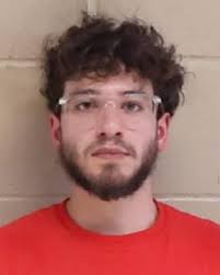 BOOKING REPORT: ARREST MADE AFTER A SHOOTING AT THE DISCOUNT LUBE BUSINESS  On March 24, 2025, at approximately 2:55 p.m., Shreveport Police officers  responded to a reported shooting at Discount Lube, 2030