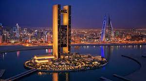 In the kingdom's capital city of manama, four seasons hotel bahrain bay is a soaring architectural statement on its own exclusive island. Four Seasons Hotel Bahrain Bay Deluxe Escapesdeluxe Escapes