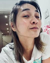 Vera Chen's Instagram, Twitter & Facebook