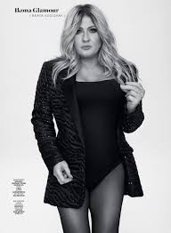 Świąteczny dancing z beatą kozidrak. Beata Kozidrak W Nowej Sesji Dla Magazynu Glamour Modivo Runway