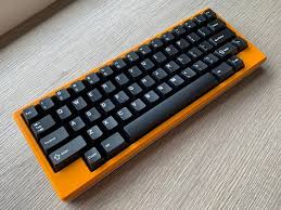 Pin By Broccoliexpress On Mech Keyboard Pc Keyboard Desktop Accessories Keyboards