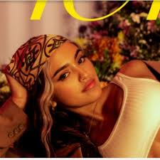 Listen to TUYA by Maia Reficco in favoritos playlist online for free