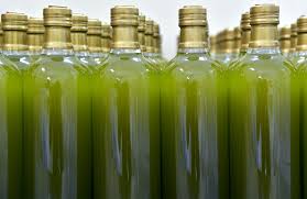 Pertanto, un gallone di gasolio pesa 3.2245 chilogrammi o 7.1089 libbre. Crolla Il Prezzo Dell Olio Di Oliva Siciliano Ecco A Quanto Si Vende Sfuso Sicilia Agricoltura