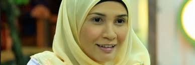 31 tahun (2016) asal : Anak Izreen Azminda Encikshino Com