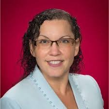 Lisa Kloc's Instagram, Twitter & Facebook