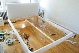 Ikea Fjelse Hack So Baust Du Ein Preiswertes Bett Polsterbett Diy Bett Ikea Diy