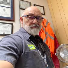 So it begins! Wish me luck. 4THEDITION EDITION 4TH ARBORISTS' CERTIFICATION  STUDY GUIDE STUDYGUIDE ヤ