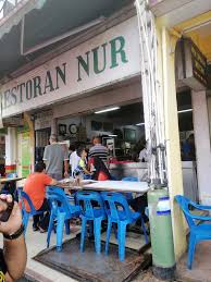 Kedai makan dua tingkat kampung padang balang, gombak. Hari Hari Yang Ku Lalui Restoran Nur Sri Gombak