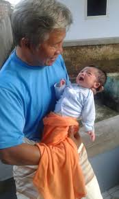 Maybe you would like to learn more about one of these? Rindu Sang Kakek Nenek Kepada Cucunya