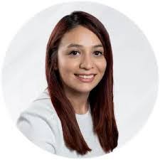 Cynthia Toscano's Instagram, Twitter & Facebook