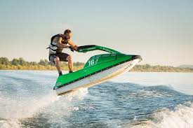 Florida requires anyone less than 22 years of age, who is renting or driving the jet ski, without someone 22 years old or older on board, to take a. Miami Jet Ski Rental In Biscayne Bay For 60 Minutes 2021