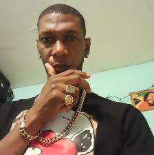 Rihanna stunned fans with a shocking, silent apology—a secret collaboration  with R. Kelly from jail. The unexpected track, quietly released