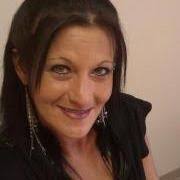 Sabrina Thacker's Instagram, Twitter & Facebook