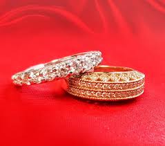 Best Deals On Wedding Bands Buy Now Or Customize Your Own Design Diamond Wedding Bands Wedding Anniversary Rings Engagement Ring Wedding Band