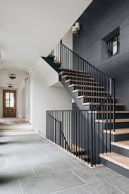 Grand Traditions Fine Homes Village Arts Crafts Interieur Maison Design Escaliers Maison Maison Design